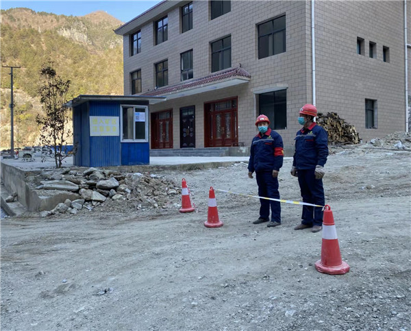 奉獻愛心，展現國企擔當.jpg