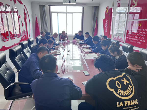 1667181919786885Flbb.jpg 保隆公司傳達學習貫徹黨的二十大精神.jpg