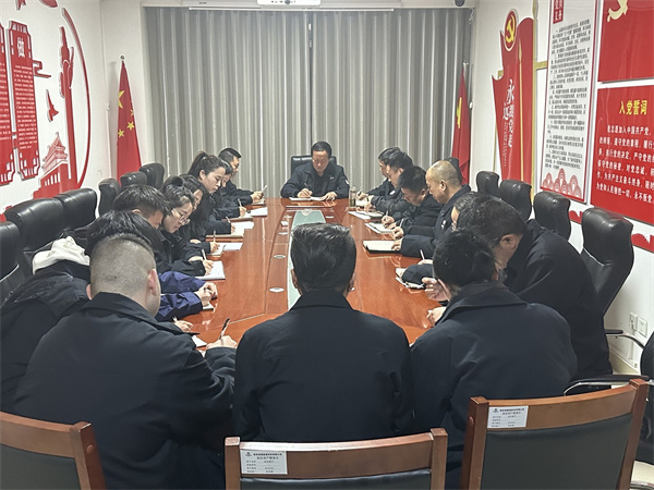 保隆公司學(xué)習(xí)貫徹省國資委主要領(lǐng)導(dǎo)來集團調(diào)研座談會精神.jpg